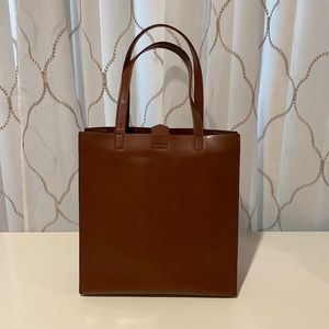 Banana Republic brown leather portfolio bag